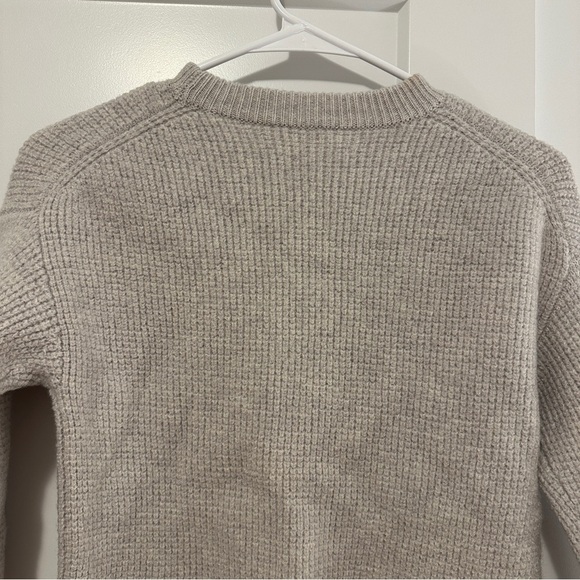 Wilfred Free Beige Waffle Knit Crew Neck Sweater Size XXS Women’s 100% Wool - Picture 9 of 12